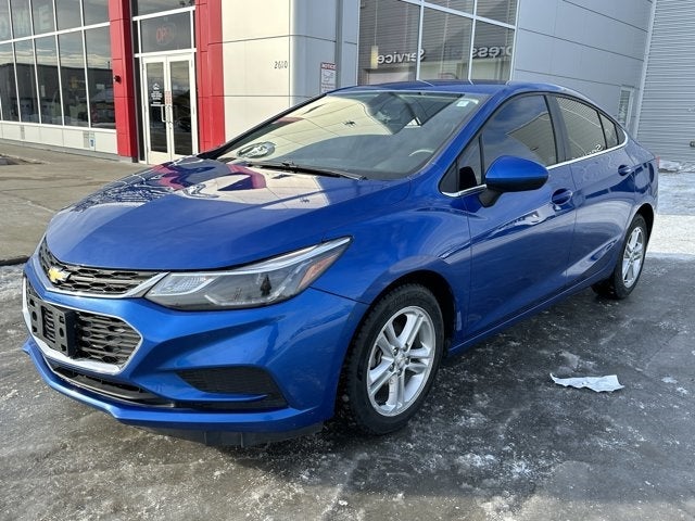 Used 2018 Chevrolet Cruze LT with VIN 1G1BE5SM5J7181136 for sale in Fairbanks, AK